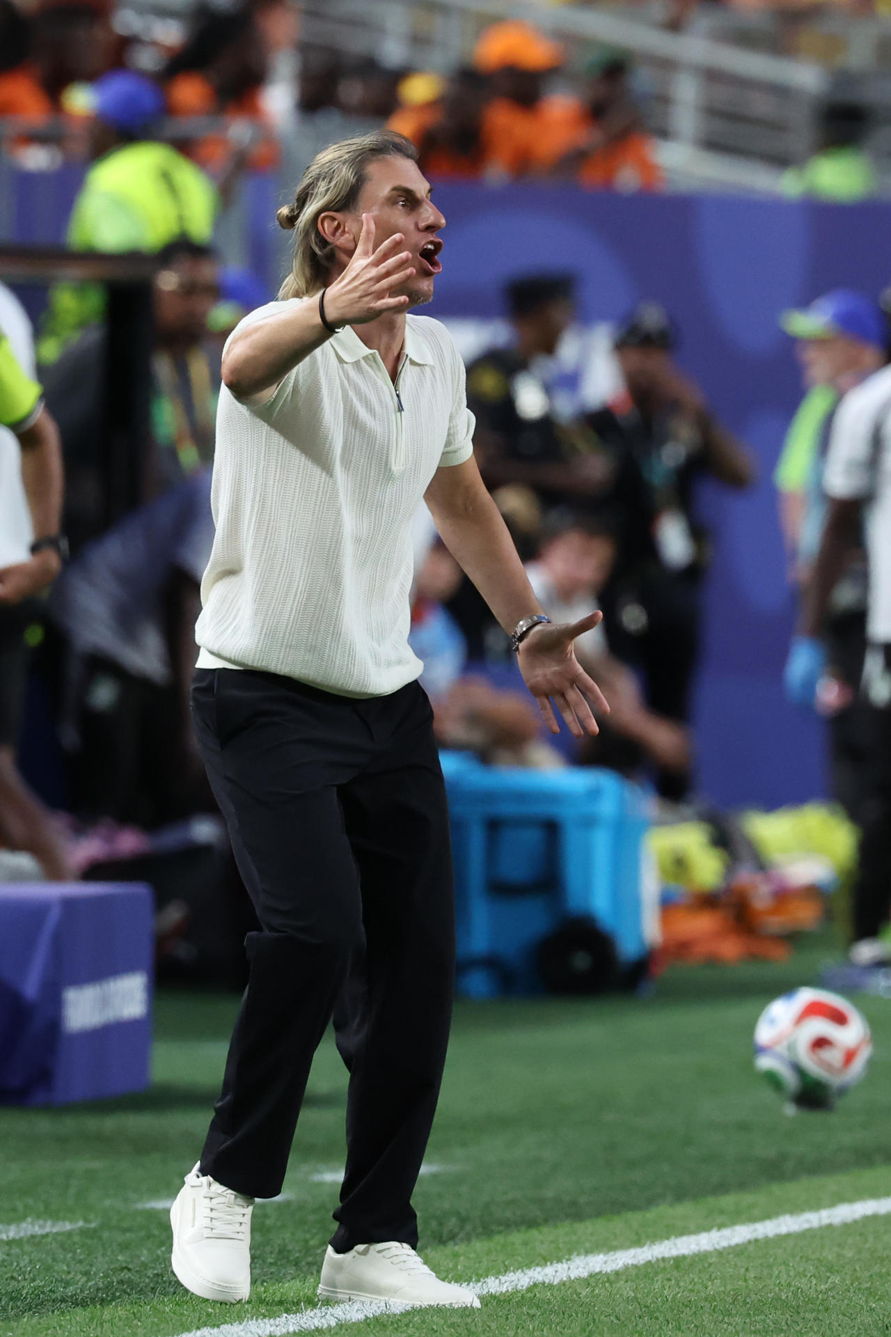El seleccionador de Ecuador, el argentino Sebastián Beccacece. EFE/Sebastiao Moreira