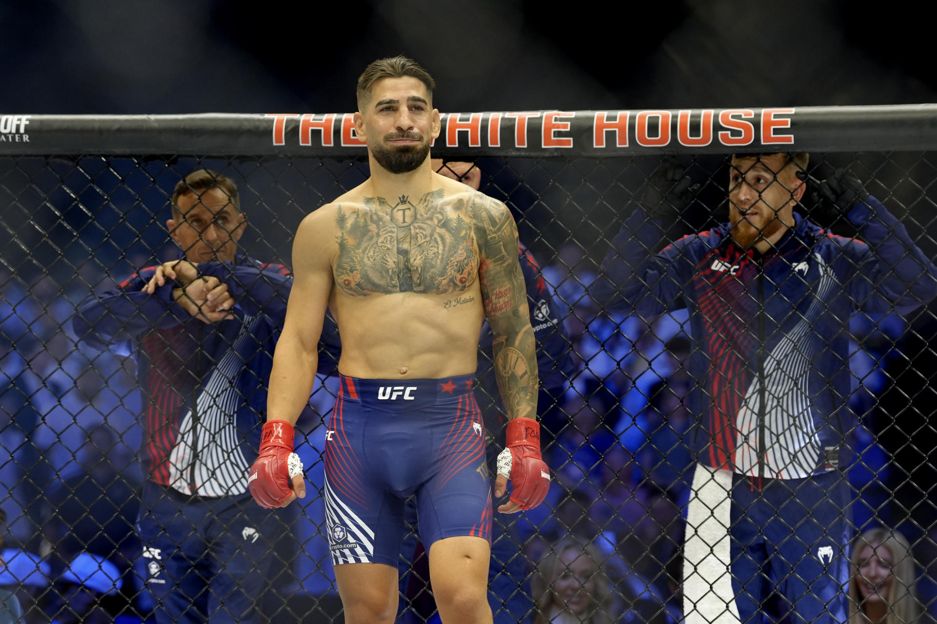 El hispano-georgiano Ilia Topuria reacciona este domingo, previo a un combate de la UFC en la Casa Blanca en Washington (EE.UU.). EFE/ Octavio Guzmán