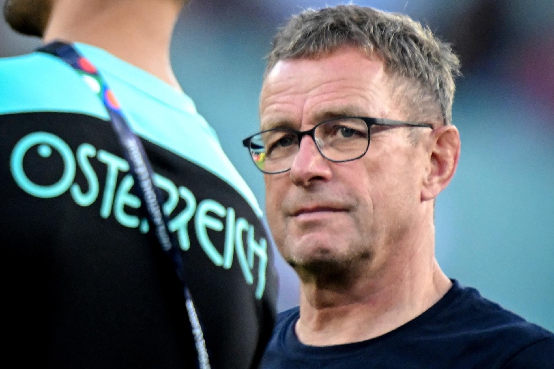 Fotografía de ChristiaN Bruna, en la que puede verse en una imagen de archivo del 6 de junio de 2022 al seleccionador de Austria, Ralf Rangnick, durante un partido. EFE/Pool