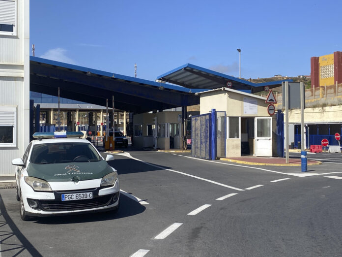 .- La Operación Paso del Estrecho (OPE) ha arrancado este lunes para gestionar la fluidez y seguridad en el movimiento de los más de 3,5 millones de viajeros magrebíes que viven y trabajan en Europa y regresan a sus países de origen a disfrutar de las vacaciones de verano. EFE/Rafael Peña

