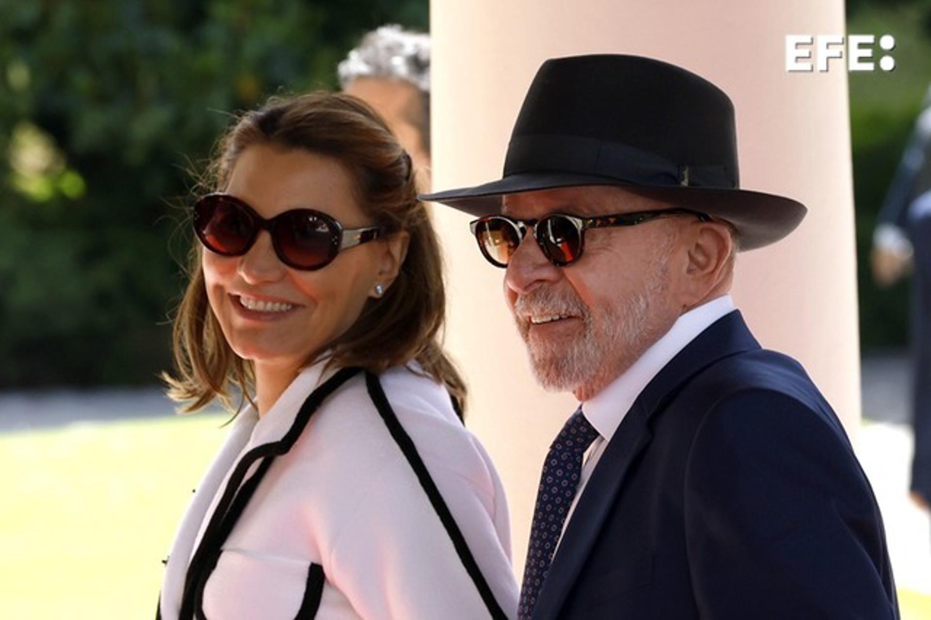 EVIAN-LES-BAINS (Francia), 15/06/2026.- El presidente brasileño Luiz Inácio Lula da Silva (derecha) y su esposa Rosangela Lula da Silva (izquierda) llegan al Hotel Royal antes de la cumbre del G7 en Evian-les-Bains, Francia, el 15 de junio de 2026. La 52.ª Cumbre del G7 tendrá lugar del 15 al 17 de junio de 2026 en Evian-les-Bains, a orillas del lago Lemán. (Francia, Ginebra) EFE/EPA/YOAN VALAT
