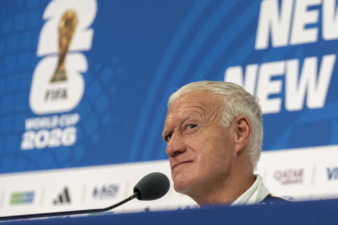 El seleccionador de fútbol de Francia, Didier Deschamps, durante una rueda de prensa celebrada este lunes, para hablar de su estreno en el Mundial 2026 ante la selección de Senegal. EFE/Ángel Colmenares
