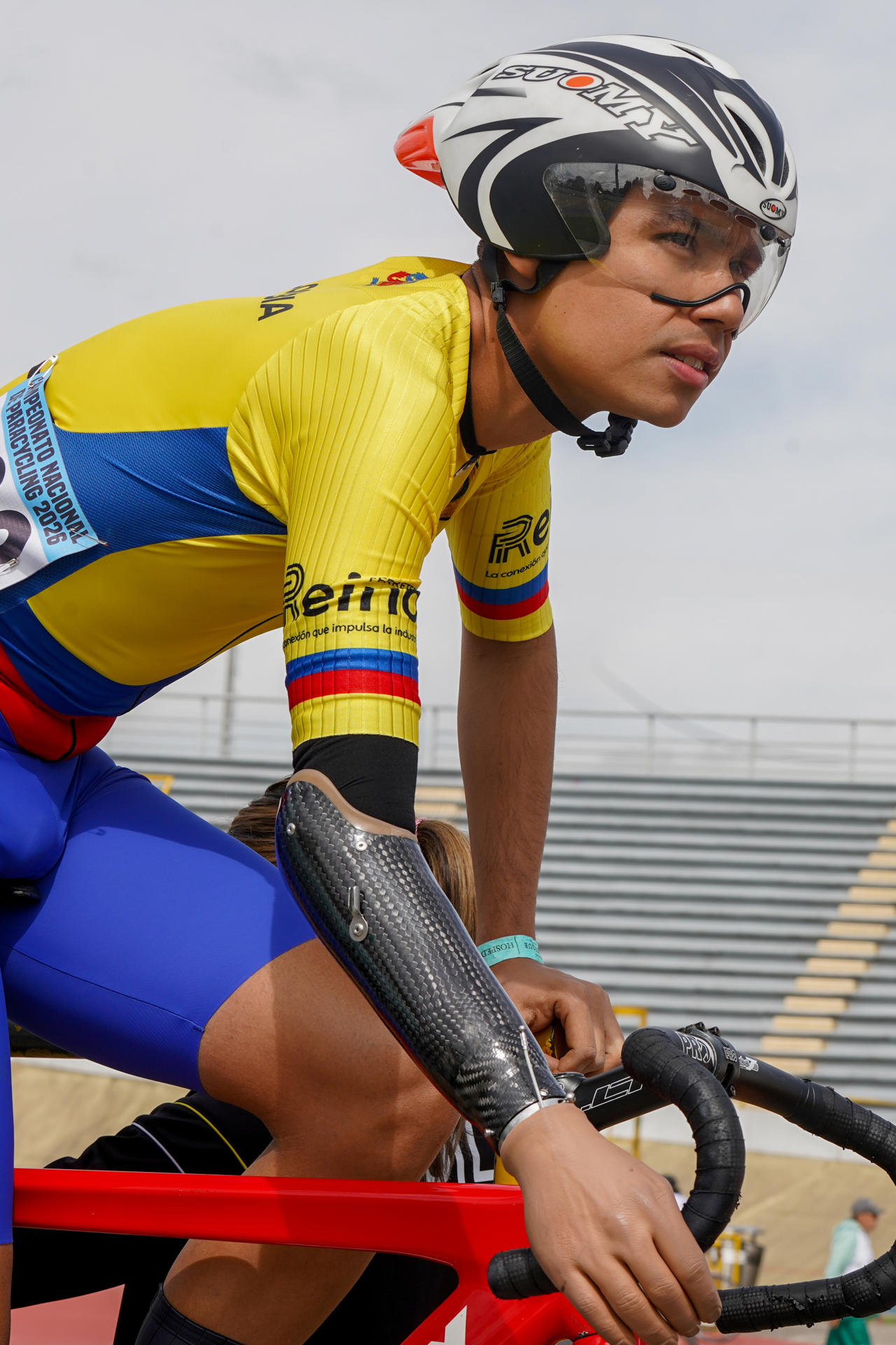 Fotografía del militar colombiano Mauricio Alejandro Peña en el Campeonato Nacional de Paraciclismo 2026 en Bogotá (Colombia). EFE/Pablo R. Seco
