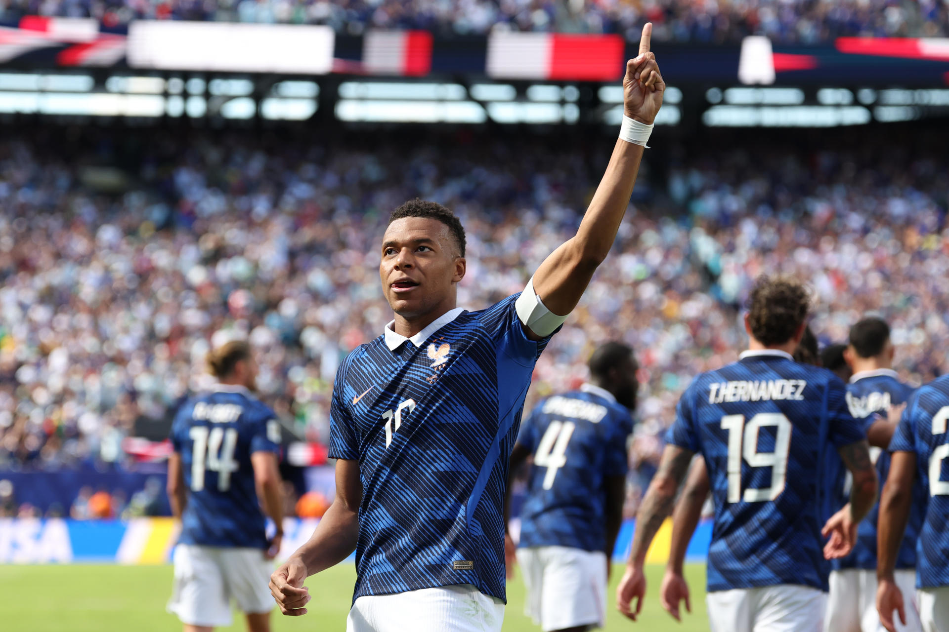 Kylian Mbappe, de Francia, celebra un gol en un partido del grupo I del Mundial de la FIFA 2026 entre Francia y Senegal en el estadio MetLife de Nueva Jersey (Estados Unidos). EFE/ Sebastiao Moreira

