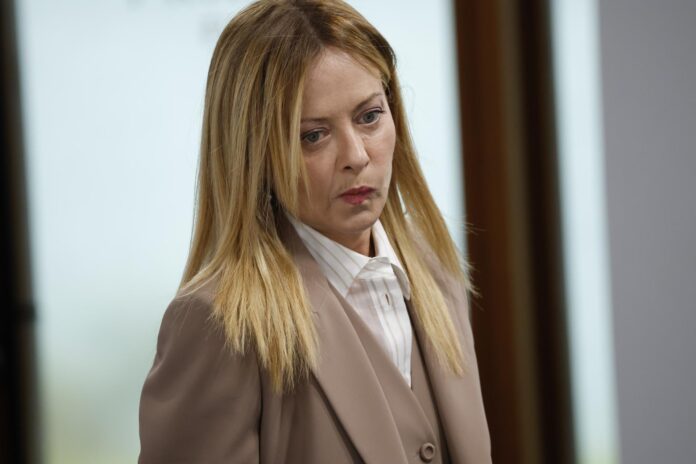 La primera ministra italiana, Giorgia Meloni, este miércoles durante la cumbre del G7 en Évian-les-Bains, Francia. EFE/EPA/YOAN VALAT
