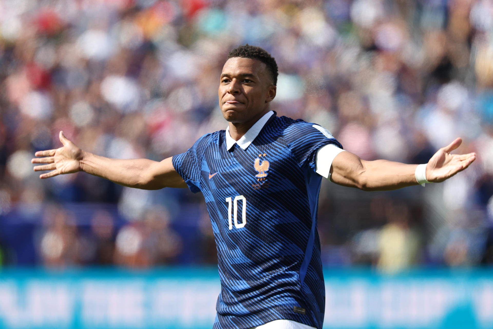El francés Kylian Mbappé, otra de las figuras del Mundial 2026 que anotó dos goles en la primera jornada. EFE/Sebastiao Moreira
