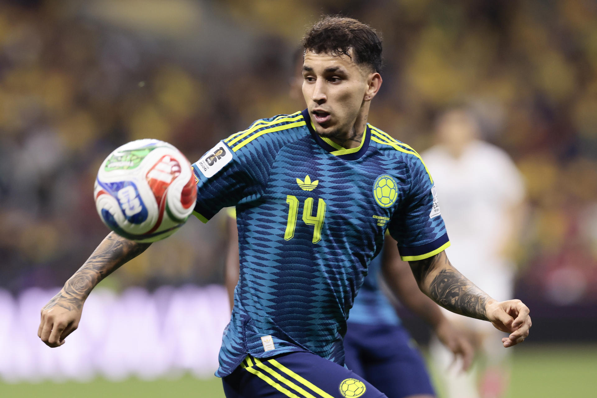 Gustavo Puerta, figura del mediocampo de Colombia, durante el partido del grupo K del Mundial 2026 ante Uzbekistán en el estadio Azteca en Ciudad de México. EFE/José Méndez
