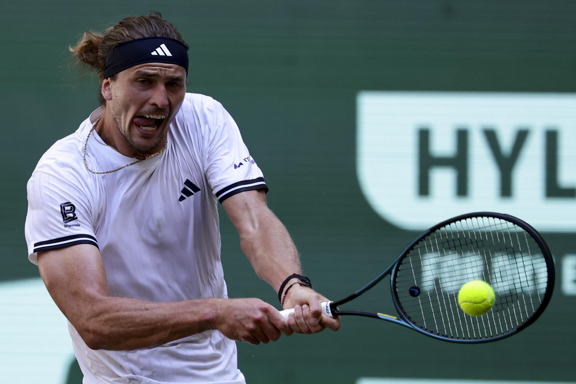 El alemán Alexander Zverev, clasificado para las semifinales del torneo de Halle tras ganar al belga Raphael Collignon (Tenis, Bélgica, Alemania) EFE/EPA/CHRISTOPHER NEUNDORF
