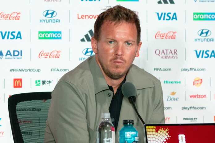 El seleccionador de Alemania, Julian Nagelsmann, participa en una rueda de prensa este viernes en Toronto (Canadá) de cara al partido contra Costa de Marfil. EFE/ Julio Cesar Rivas
