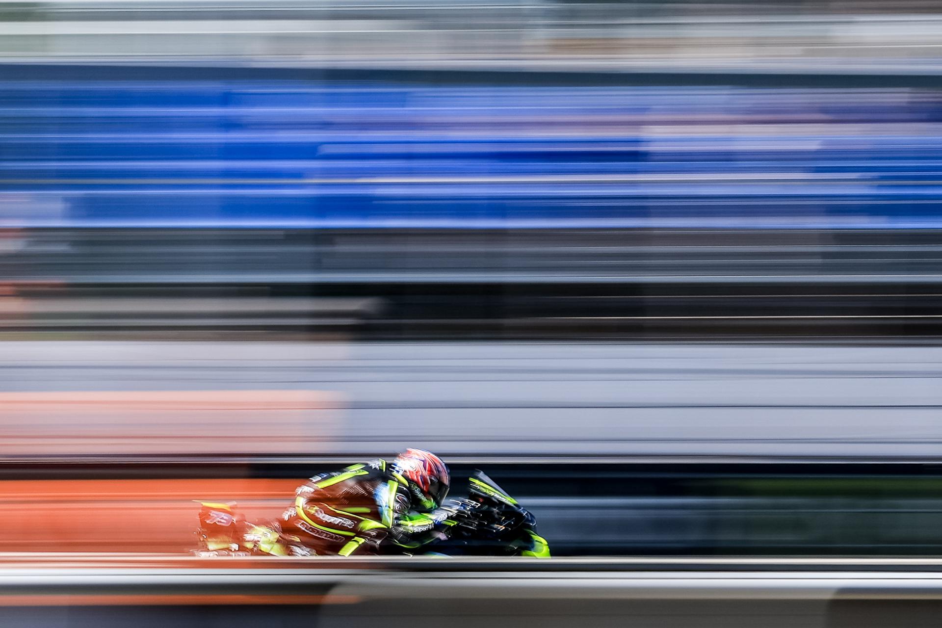 El piloto japonés Ai Ogura, durante la jornada del sábado en el Gran Premio de República Checa, en Brno. EFE/MARTIN DIVISEK
