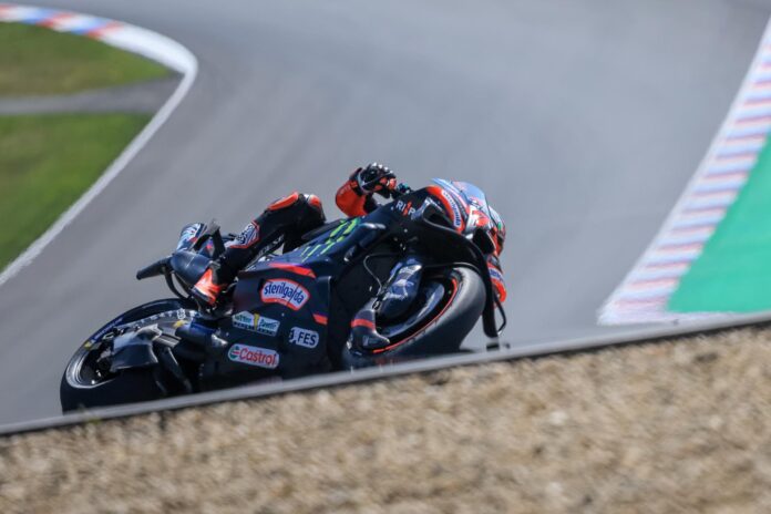 El piloto italiano Marco Bezzecchi (Aprilia Racing), líder del Mundial de MotoGP, no podrá correr la carrera del Gran Premio de Brno (República Checa) 
 EFE/EPA/MARTIN DIVISEK
