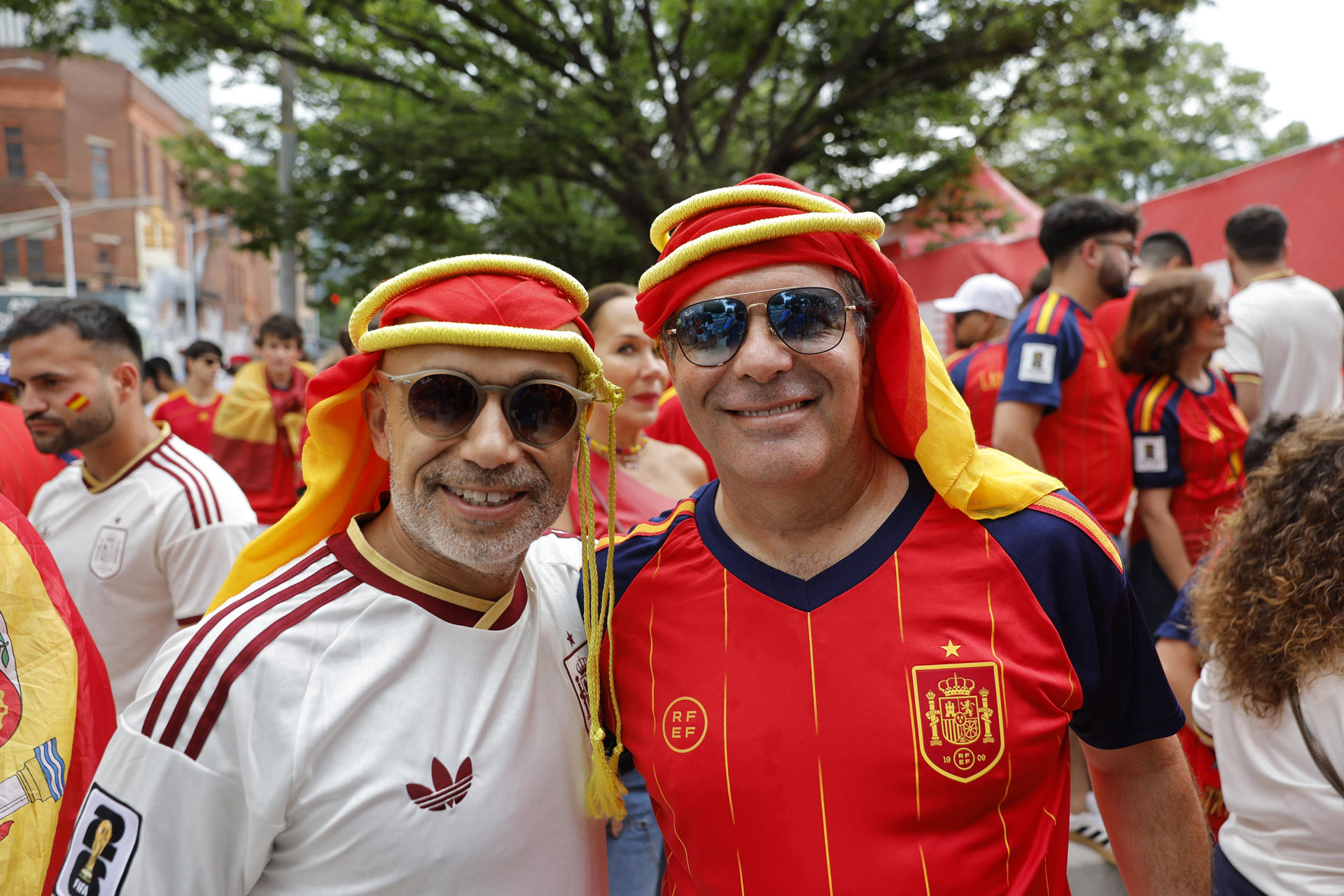 Aficionados españoles antes del inicio del partido del Mundial 2026 entre España y Arabia Saudí, este domingo en Atlanta. EFE/ Lavandeira Jr