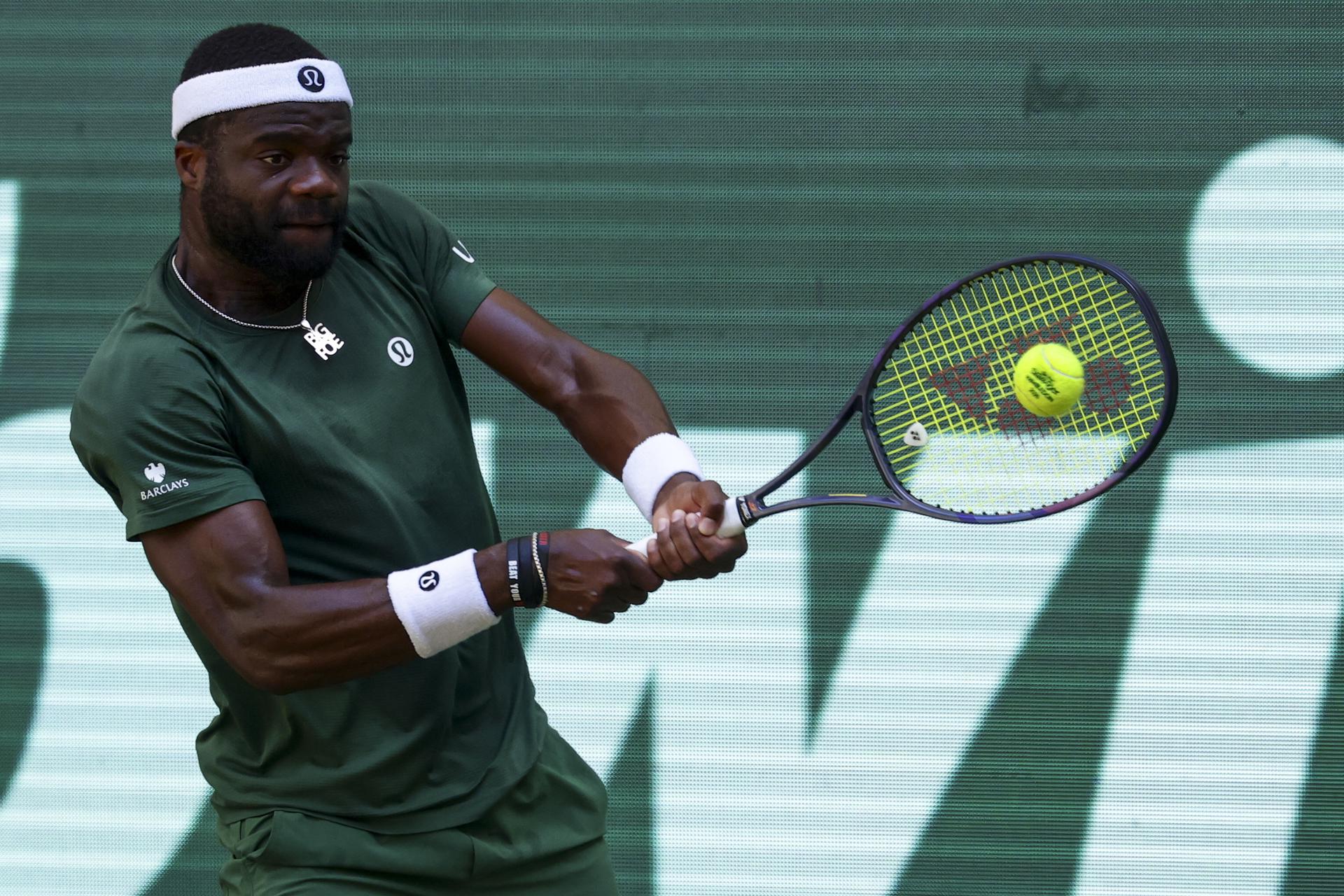 Frances Tiafoe durante la final de Halle. EFE/EPA/CHRISTOPHER NEUNDORF