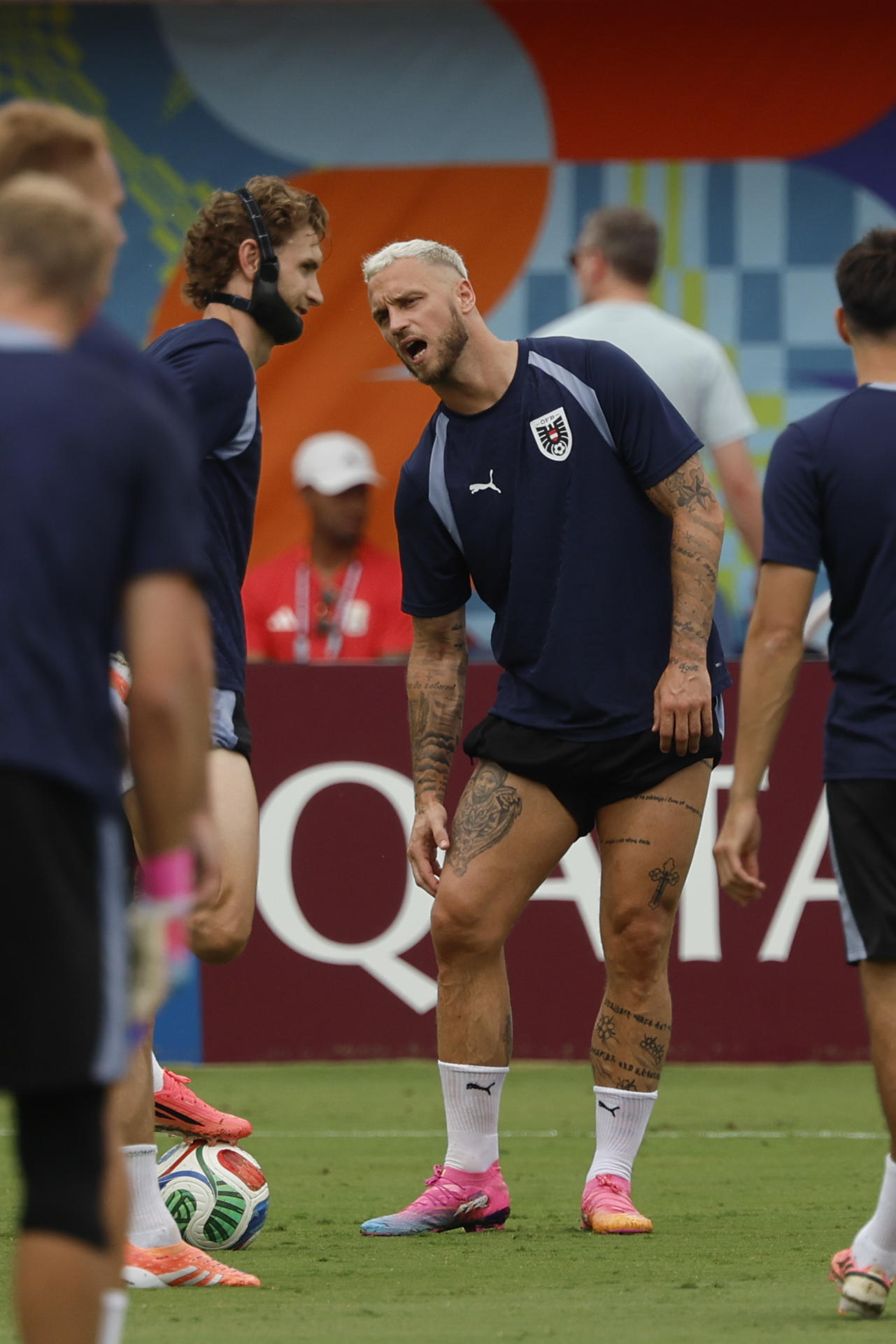El jugador de la selección de Austria, Arnautovic, durante el entrenamiento de domingo en el Southern Methodist University (SMU), en Dallas. EFE/Mariscal.

