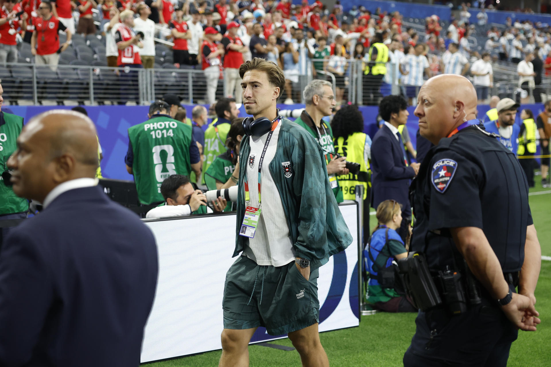 El defensa austriaco David Affengruber antes del partido del Mundial 2026 entre Argentina y Austria, este lunes en Arlington, Texas. EFE/Mariscal
