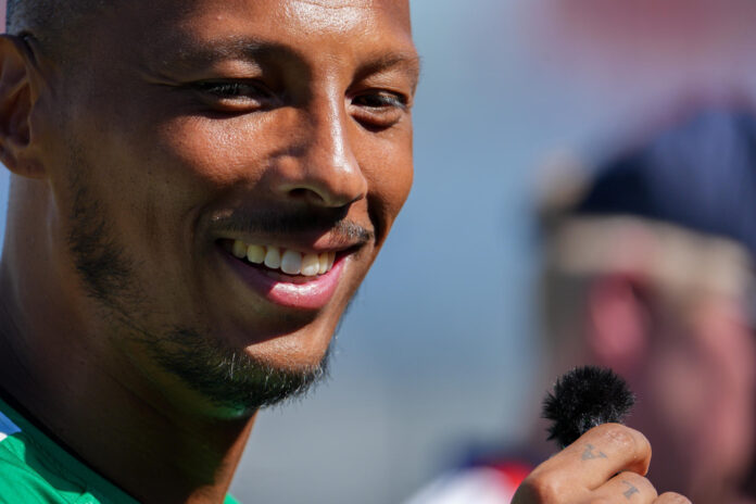 Eloy Room portero de Curazao reacciona durante un entrenamiento en Miami (Estados Unidos). EFE/ Alberto Boal
