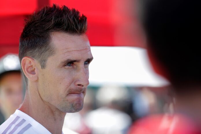 Imagen de archivo del entrenador, Miroslav Klose. EFE/Sebastião Moreira
