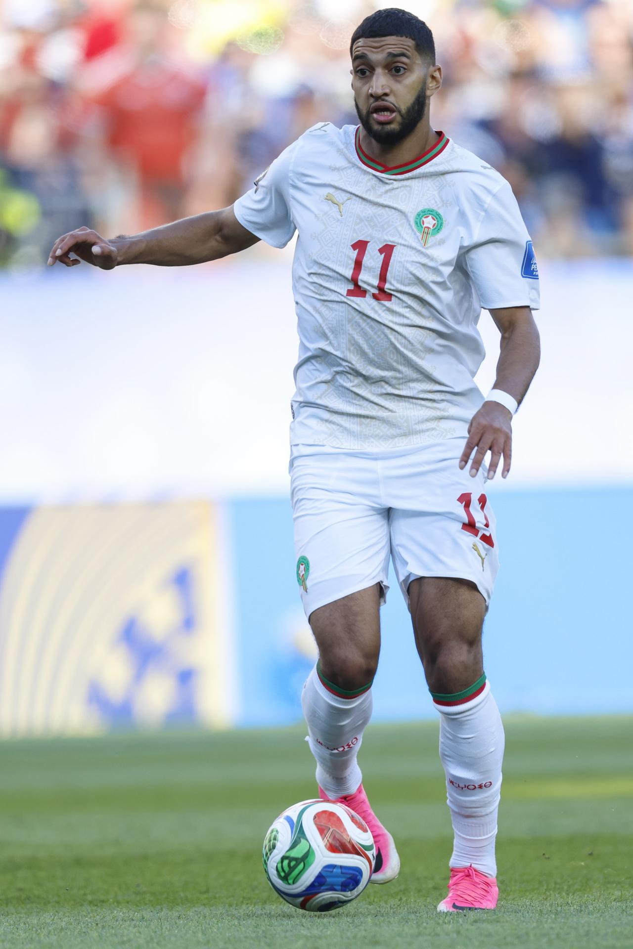 El centrocampista de Marruecos Ismael Saibari (i), durante el partido que su selección disputó contra Escocia el pasado 19 de junio en el Mundial de Estados Unidos, México y Canadá. EFE/ GREG M. COOPER