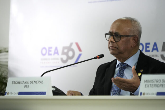 El secretario general de la Organización de Estados Americanos (OEA), Albert Ramdin, hoy en Panama. EFE / Aris Mariota
