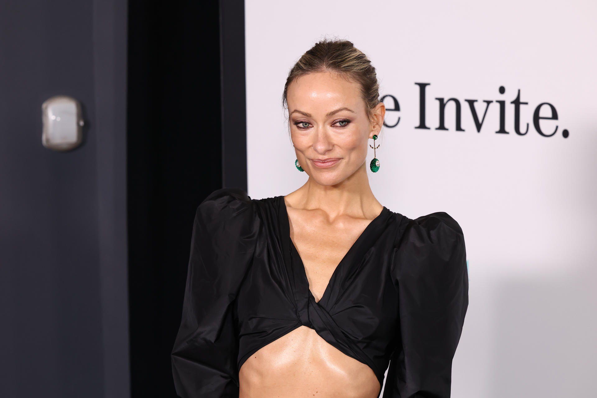 La actriz estadounidense Olivia Wilde posa en la alfombra negra de la película 'The Invite' en Los Ángeles, Estados Unidos, el 24 de junio de 2025. EFE/ Devon Guzzie
