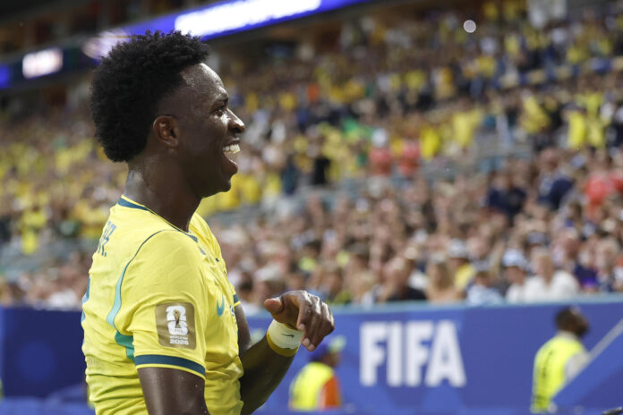 El brasileño Vinicius Junior, durante el partido de este miércoles contra Escocia. EFE/ Alberto Estevez
