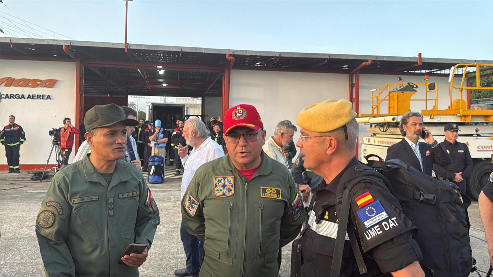 El avión A330 del Ejército del Aire con 59 militares de la Unidad Militar de Emergencias (UME) y efectivos de los equipos de rescate de la Comunidad de Madrid ha aterrizado este viernes en Venezuela para participar en el operativo de emergencia por los terremotos que han asolado el país. EFE/ Defensa // SOLO USO EDITORIAL/SOLO DISPONIBLE PARA ILUSTRAR LA NOTICIA QUE ACOMPAÑA (CRÉDITO OBLIGATORIO)
