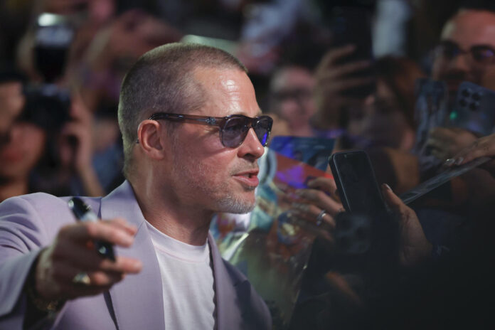 Fotografía donde aparece el actor estadounidense Brad Pitt. EFE/ Sáshenka Gutiérrez
