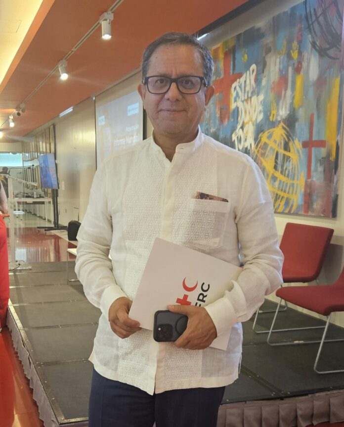 Xavier Castellanos, subsecretario para el Desarrollo y la Coordinación de las Sociedades Nacionales de la Federación Internacional de la Cruz Roja y la Media Luna Roja (IFRC), en una entrevista con EFE. EFE/Natalia Arriaga
