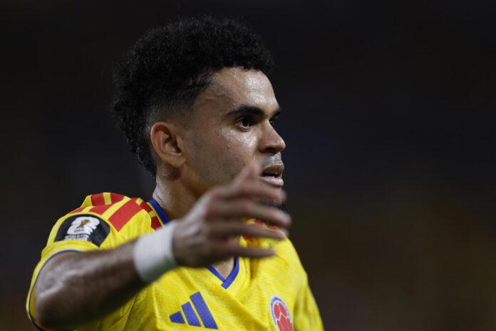 Luis Díaz, atacante de Colombia, fue captado este 26 de junio, durante un partido del grupo K del Mundial FIFA 2026, contra Portugal, en el Hard Rock Stadium de Miami (FL, EE.UU.). EFE/Alberto Estévez
