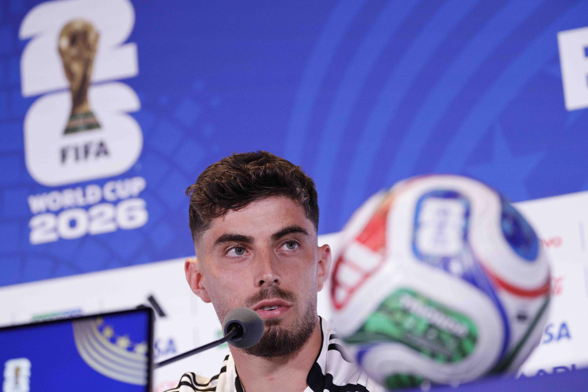 El alemán Kai Havertz responde a una pregunta de los medios de comunicación durante una rueda de prensa en el estadio Boston, cerca de Boston en Foxborough, Massachusetts, EE.UU., el 28 de junio de 2026. EFE/EPA/SHAWN THEW
