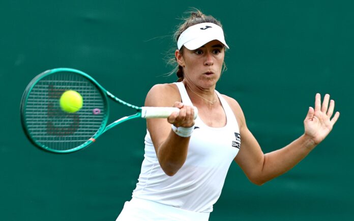 La argentina Solana Sierra avanzó a segunda ronda de Wimbledon, Londres, Reino Unido. EFE/EPA/NEIL HALL
