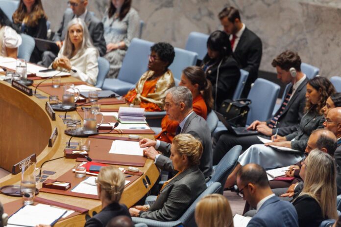 El embajador Jerome Bonnafont, representante de Francia, interviene durante una reunión del Consejo de Seguridad de las Naciones Unidas en la sede de la ONU en Nueva York (Nueva York, EE. UU.), el 29 de junio de 2026. EFE/EPA/OLGA FEDOROVA
