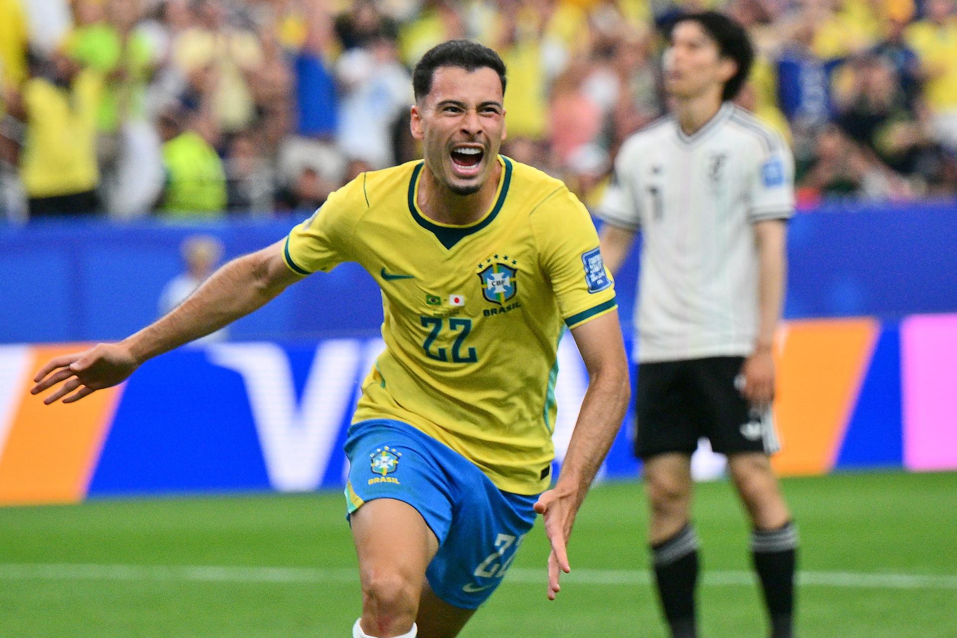 El brasileño Gabriel Martinelli celebra el gol de la victoria de su selección contra la de Japón en dieciseisavos de final del Mundial de Estados Unidos, México y Canadá. EFE/ SAM WASSON
