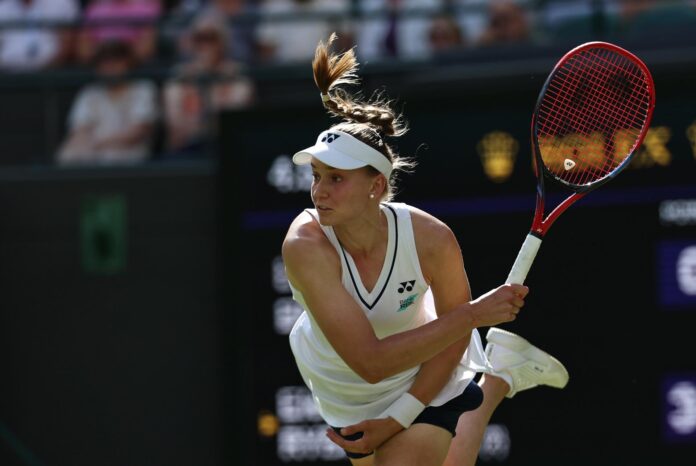 La kazaka Elena Rybakina, número 2 del ranking WTA, en priemra ronda de WimbledonEFE/EPA/NEIL HALL
