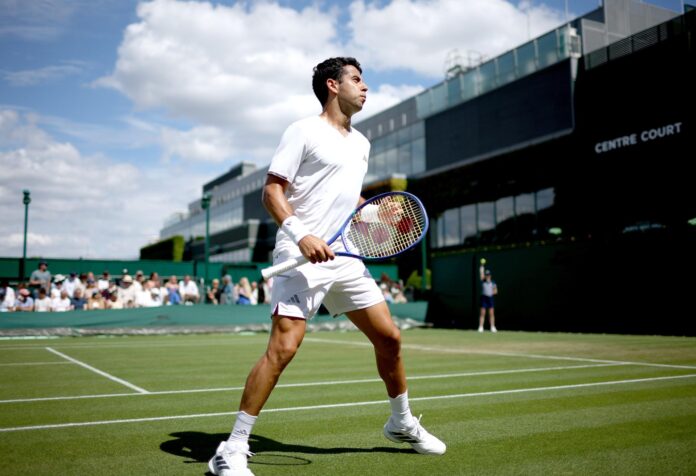 El tenista Jaume Munar, número 44 del ranking, en su partido de Wimbledon ante el argentino Francisco Cerúndolo EFE/EPA/ADAM VAUGHAN
