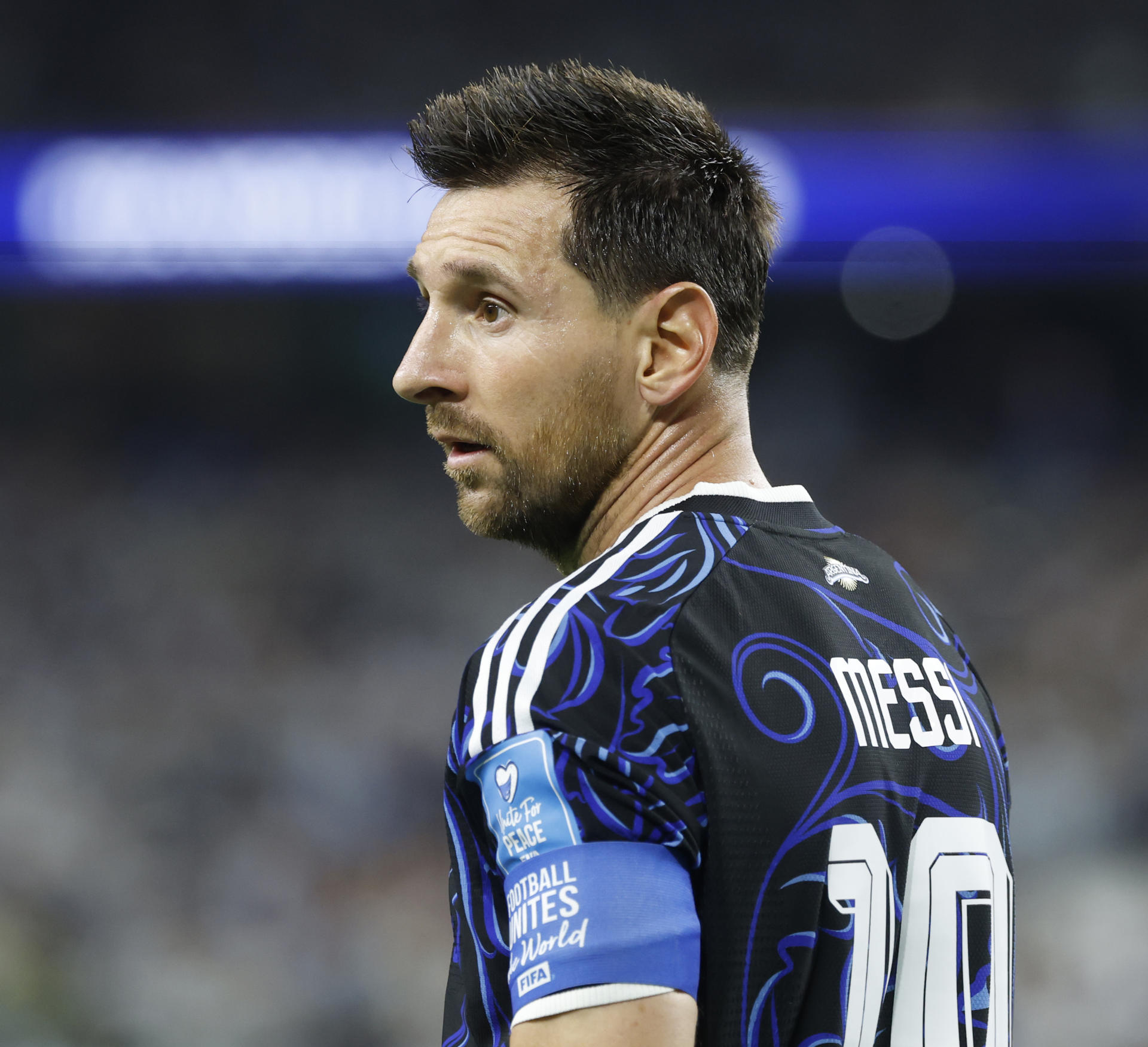 Lionel Messi, el máximo goleador de todos los Mundiales, quiere alargar su leyenda este viernes frente a Cabo Verde en Miami. EFE/ Mariscal