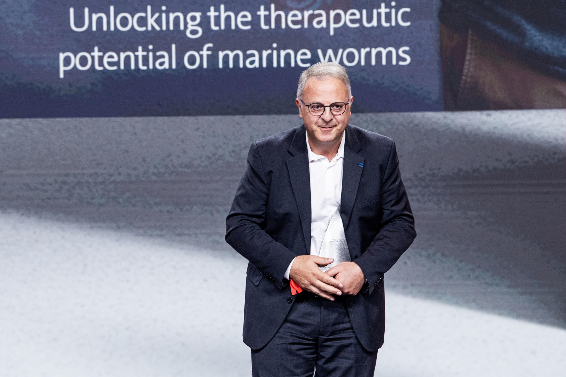 El biólogo marino Franck Zal, Premio Inventor Europeo de 2026 de la Oficina Europea de Patentes (OEP) en la categoría de pymes, por su desarrollo de un transportador universal de oxígeno basado en la hemoglobina extracelular de los gusanos marinos para conservar órganos y tejidos destinados al trasplante. EFE/OEP
