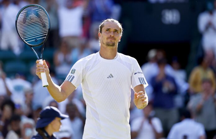 El alemán Alexander Zverev tras ganar su segundo partido en Wimbledon EFE/EPA/TOLGA AKMEN
