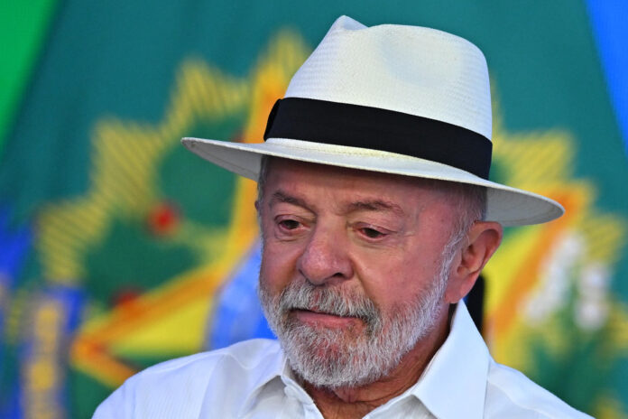 El presidente de Brasil, Luiz Inácio Lula da Silva, fue captado el pasado 29 de junio, durante un acto público en el Palacio del Planalto, en Brasilia (Brasil). EFE/Andre Borges
