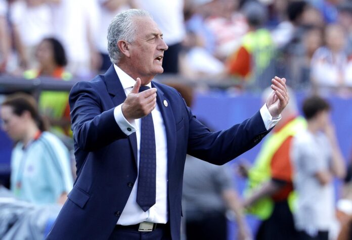 El seleccionador de Paraguay, Gustavo Alfaro, afirmó este viernes que Francia, su rival en octavos de final del Mundial, es com 