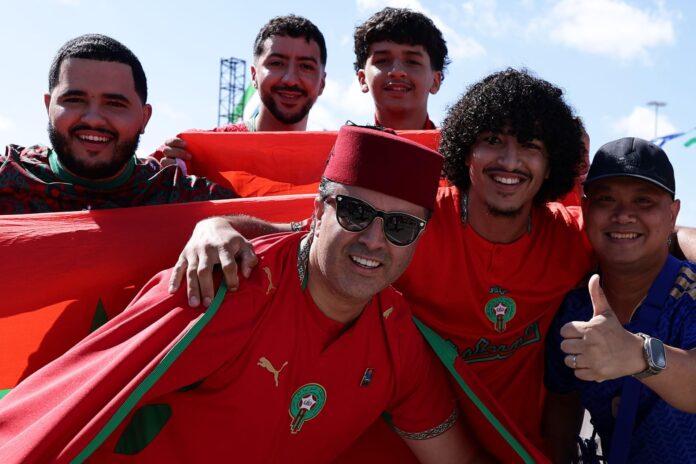 Hinchas de Marruecos por las calles de Houston, USA. EFE/EPA/CHRISTOPHER NEUNDORF
