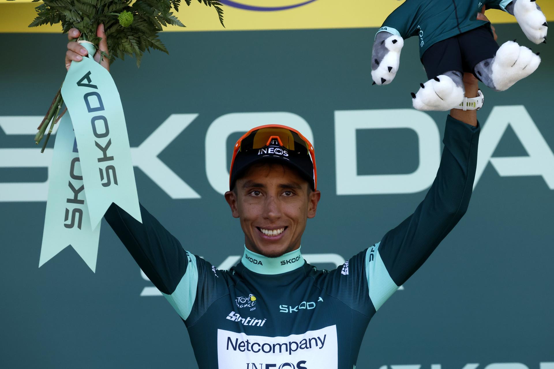 El ciclista colombiano Egan Bernal of Netcompany Ineos Cycling tras la primera etapa del Tour de Francia, una contrarreloj por equipos de 19,6 kilómetros este sábado en Barcelona.España) EFE/EPA/GUILLAUME HORCAJUELO