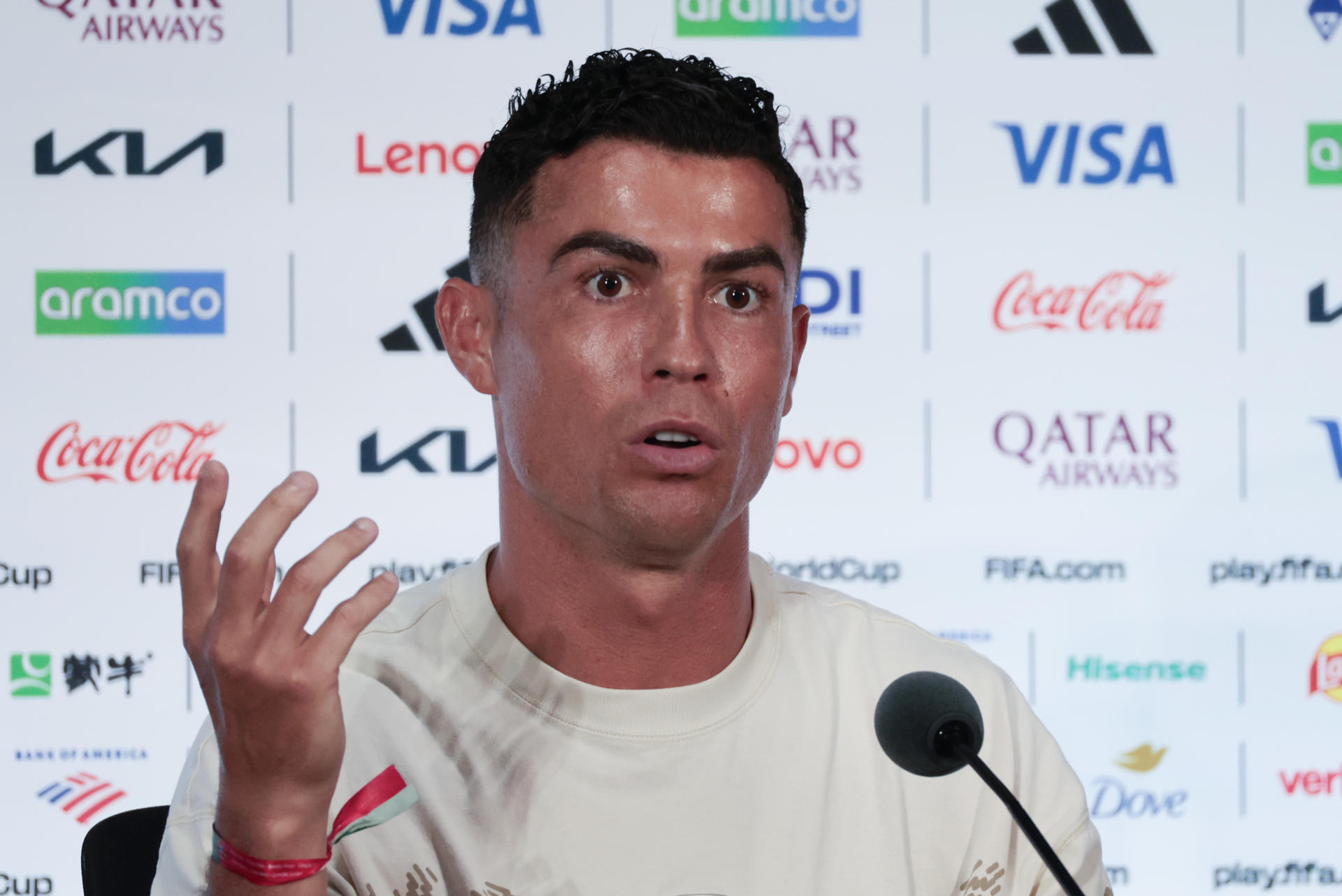 Cristiano Ronaldo, durante la rueda de prensa de la selección de Portugal este domingo en Dallas (Estados Unidos). EFE/Lavandeira jr
