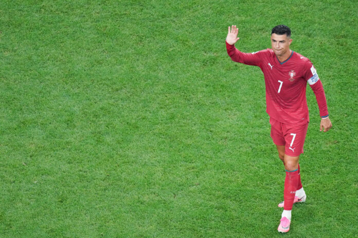 El internacional portugués Cristiano Ronaldo, este lunes, al final del partido que su selección perdió con la de España en partido correspondiente a los octavos de final del Mundial 2026. EFE/ Kenneth Fernández
