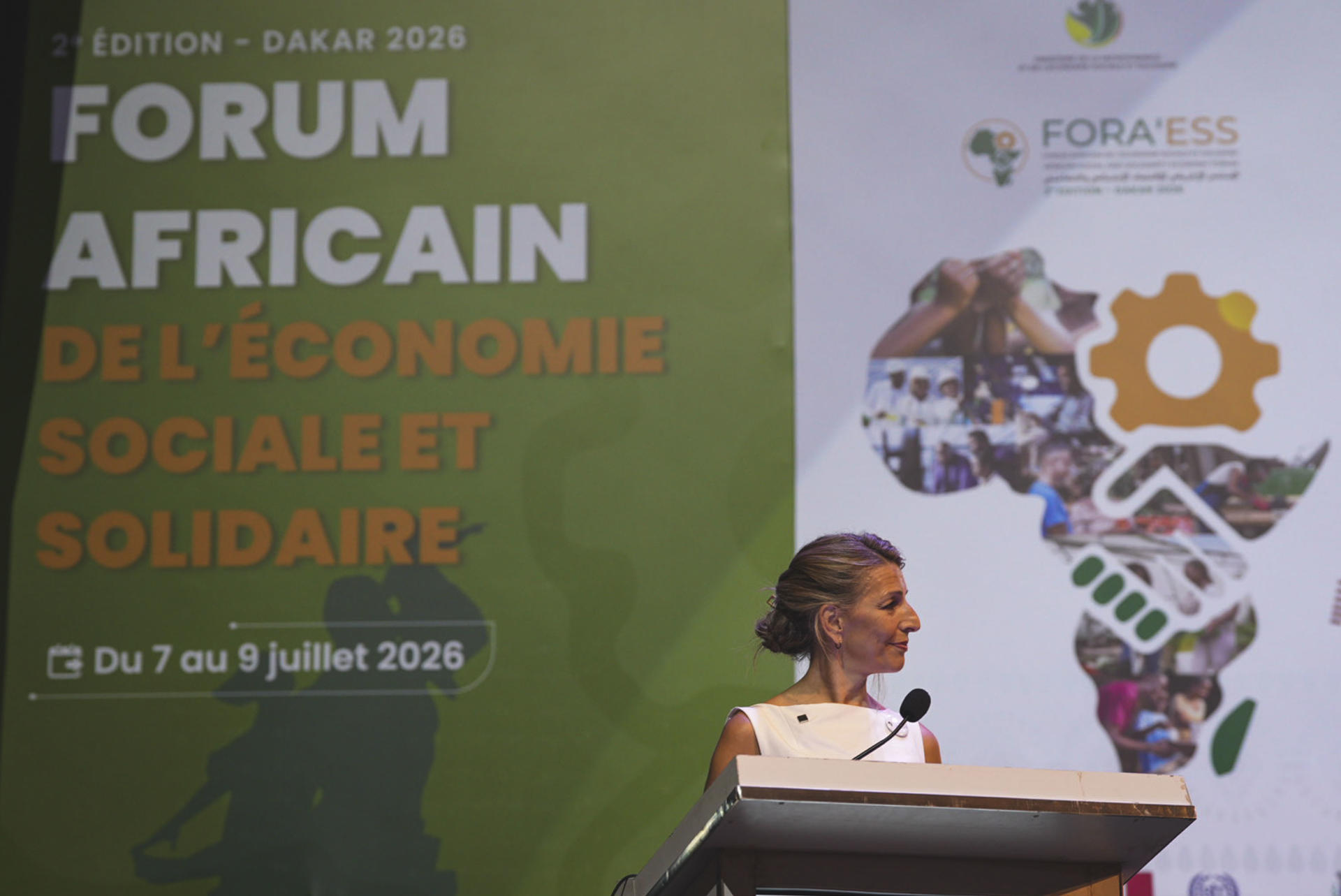 - La vicepresidenta segunda del Gobierno español y ministra de Trabajo y Economía Social, Yolanda Díaz, defendió este martes en Dakar la necesidad de reforzar las instituciones multilaterales para dar respuesta a los retos sociales y abogó por un "mayor papel de África" en la gobernanza global. EFE/ Ministerio Trabajo Y Economía Social De España SOLO USO EDITORIAL SOLO DISPONIBLE PARA ILUSTRAR LA NOTICIA QUE ACOMPAÑA (CRÉDITO OBLIGATORIO)

