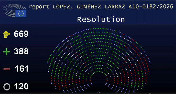 El Parlamento Europeo ratificó este miércoles el nuevo acuerdo comercial entre la Unión Europea y México, que elimina los aranceles para el 99 % de los productos, facilitando los intercambios agrícolas, y dio el visto bueno a intensificar las relaciones en materia de seguridad y lucha contra el cambio climático. EFE/ Efe
