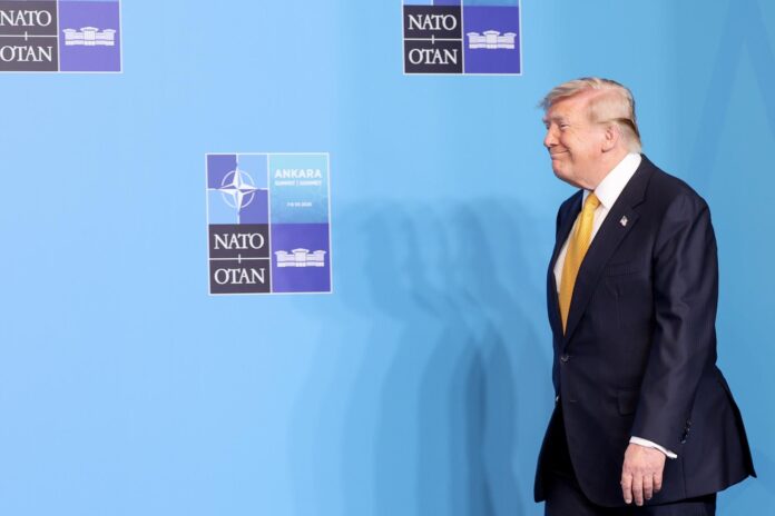 - El presidente de EE.UU., Donald Trump, llega a la Cumbre de la OTAN 2026 en Ankara, Turquía, el 08 de julio de 2026. La Cumbre de la OTAN se celebra los días 07-08 de julio. (Turquía) EFE/EPA/GEORGI LICOVSKI
