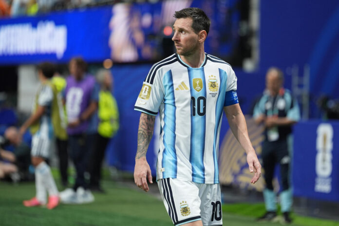 El delantero argentino Leo Messi durante el partido de octavos de final del Mundial 2026 entre Argentina y Egipto, este martes en el Atlanta Stadium. EFE/ Alberto Boal
