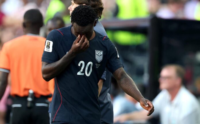 El estadounidense Folarin Balogun duante el partido ante Bélgica el pasado lunes 6. EFE/EPA/CHRISTOPHER TORRES

