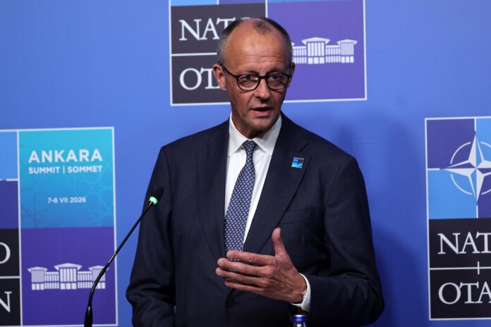 El canciller alemán Friedrich Merz asiste a una rueda de prensa en la cumbre de la OTAN 2026 en Ankara, Turquía, el 08 de julio de 2026. La cumbre de la OTAN se celebra los días 07 y 08 de julio. (Turquía) EFE/EPA/NECATI SAVAS
